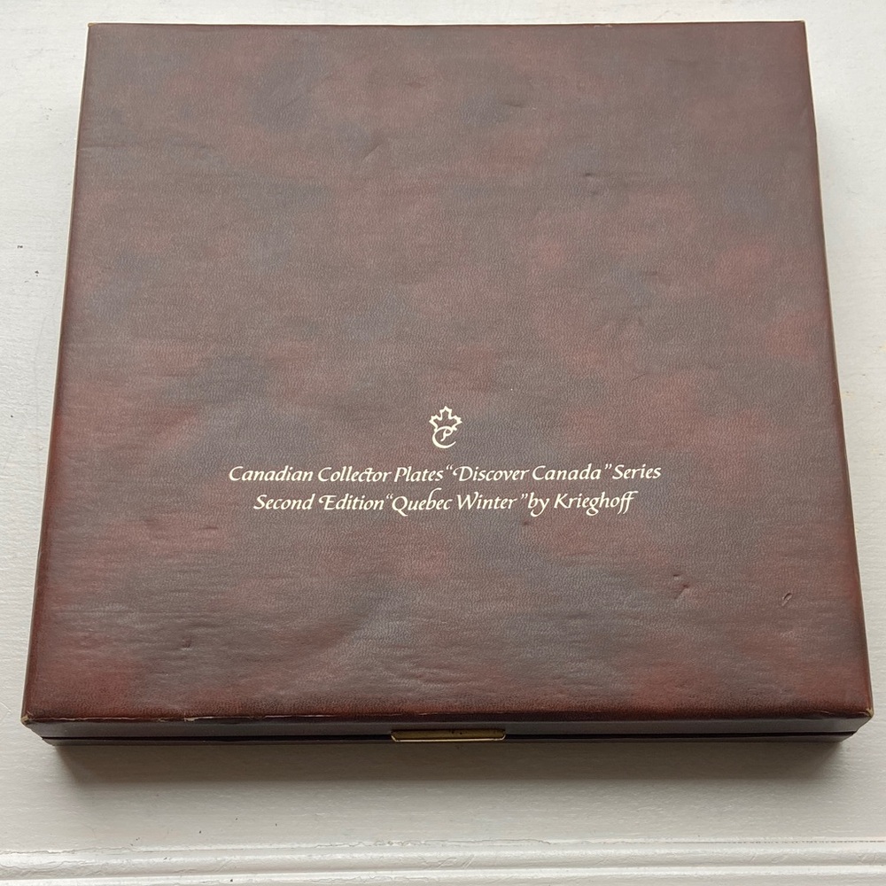 Canadian Collector Landscape Plate in Box “Quebec Winter” by Krieghoff - Picture 3 of 7